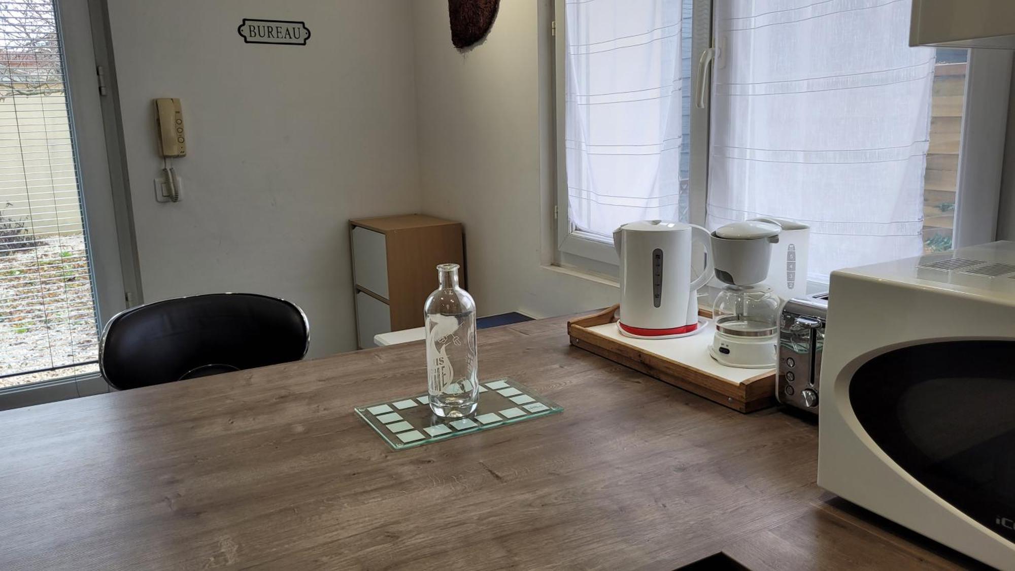 Joli 1 Personne, Avec Terrasse Apartment Tarbes